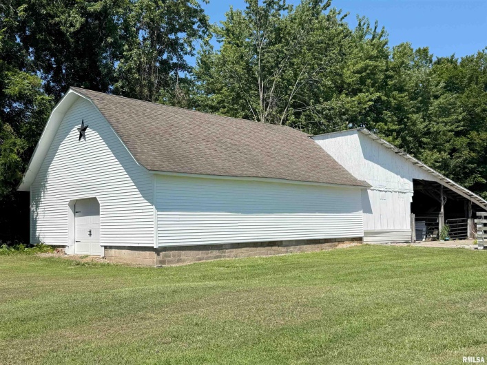 16488 Route 37 Route, Johnston City, Illinois 62951, 2 Bedrooms Bedrooms, 0 ,4 BathroomsBathrooms,Residential,For Sale,Route 37,0,RMAQC4265900