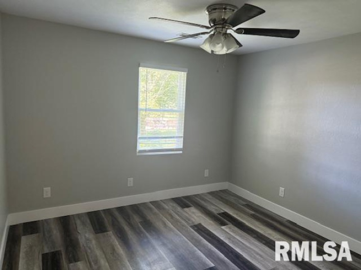 503 ALEXANDER Street, Energy, Illinois 62933, 3 Bedrooms Bedrooms, 0 ,2 BathroomsBathrooms,Residential,For Sale,ALEXANDER,0,RMAEB459072