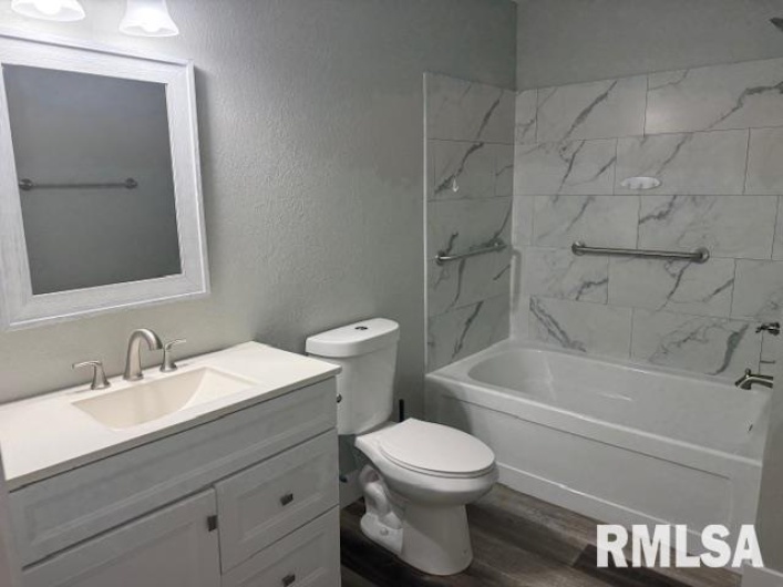 503 ALEXANDER Street, Energy, Illinois 62933, 3 Bedrooms Bedrooms, 0 ,2 BathroomsBathrooms,Residential,For Sale,ALEXANDER,0,RMAEB459072