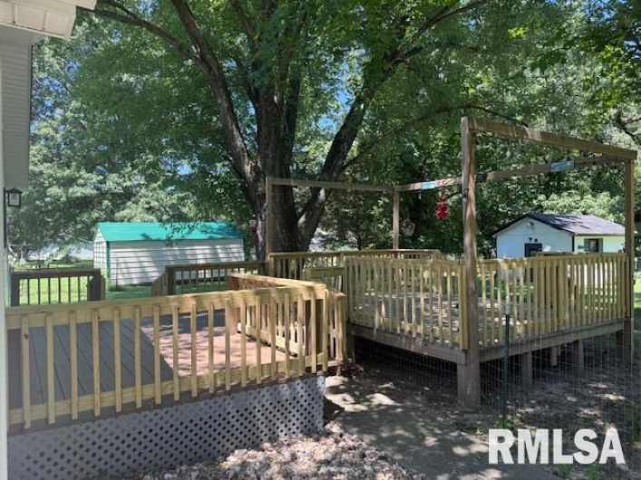 503 ALEXANDER Street, Energy, Illinois 62933, 3 Bedrooms Bedrooms, 0 ,2 BathroomsBathrooms,Residential,For Sale,ALEXANDER,0,RMAEB459072