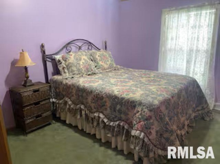 614 COLLEGE Street, Harrisburg, Illinois 62946, 2 Bedrooms Bedrooms, 0 ,2 BathroomsBathrooms,Residential,For Sale,COLLEGE,0,RMAEB459082