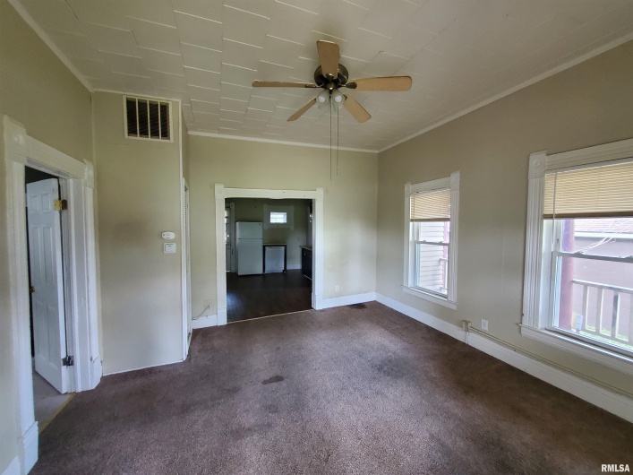 302 PECAN Street, Carbondale, Illinois 62901, 3 Bedrooms Bedrooms, 0 ,1 BathroomBathrooms,Residential,For Sale,PECAN,0,RMAEB459085