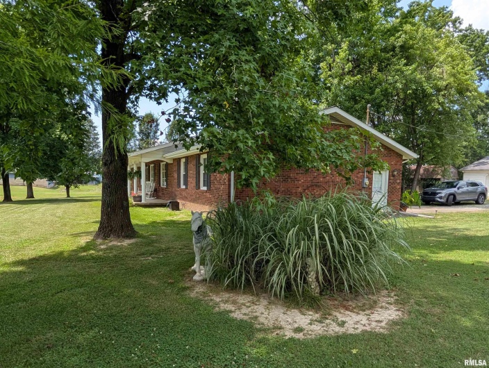 1425 COFFEE Road, Raleigh, Illinois 62977, 3 Bedrooms Bedrooms, 0 ,2 BathroomsBathrooms,Residential,For Sale,COFFEE,0,RMAQC4264820