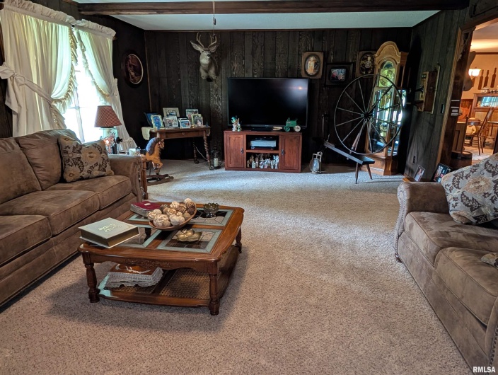 1425 COFFEE Road, Raleigh, Illinois 62977, 3 Bedrooms Bedrooms, 0 ,2 BathroomsBathrooms,Residential,For Sale,COFFEE,0,RMAQC4264820
