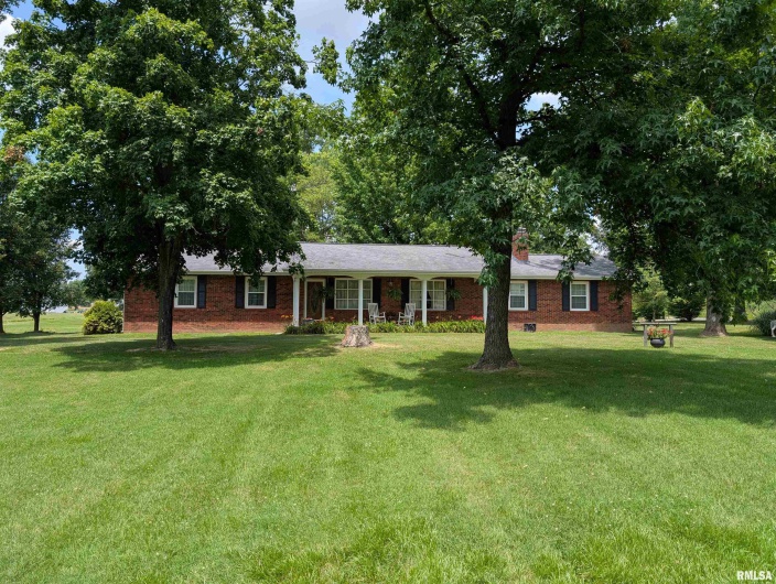 1425 COFFEE Road, Raleigh, Illinois 62977, 3 Bedrooms Bedrooms, 0 ,2 BathroomsBathrooms,Residential,For Sale,COFFEE,0,RMAQC4264820