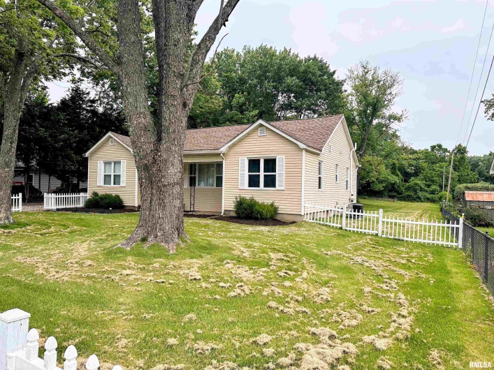 501 CEDAR CREEK Road, Makanda, Illinois 62958, 4 Bedrooms Bedrooms, 0 ,1 BathroomBathrooms,Residential,For Sale,CEDAR CREEK,0,RMAEB458723