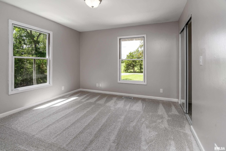 17937 Caplinger Pond Road, Marion, Illinois 62959, 4 Bedrooms Bedrooms, 0 ,3 BathroomsBathrooms,Residential,For Sale,Caplinger Pond,0,RMAEB459114