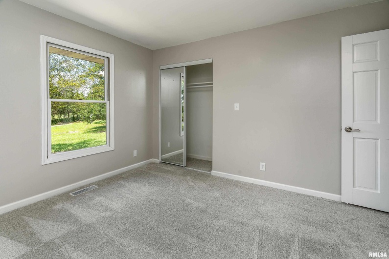17937 Caplinger Pond Road, Marion, Illinois 62959, 4 Bedrooms Bedrooms, 0 ,3 BathroomsBathrooms,Residential,For Sale,Caplinger Pond,0,RMAEB459114
