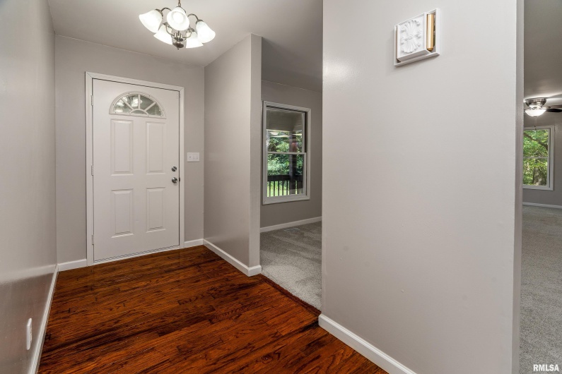 17937 Caplinger Pond Road, Marion, Illinois 62959, 4 Bedrooms Bedrooms, 0 ,3 BathroomsBathrooms,Residential,For Sale,Caplinger Pond,0,RMAEB459114