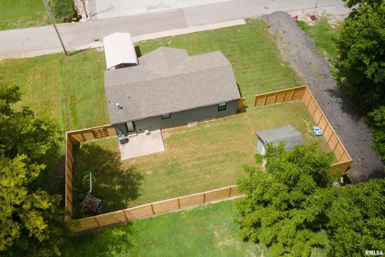 1301 HOLLAND Street, Marion, Illinois 62959, 3 Bedrooms Bedrooms, 0 ,2 BathroomsBathrooms,Residential,For Sale,HOLLAND,0,RMAQC4266048