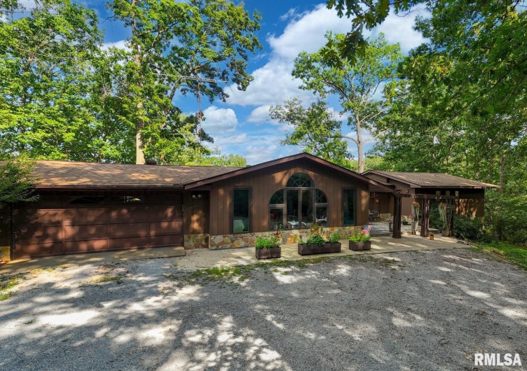 11119 Adams Acres, Marion, Illinois 62959, 4 Bedrooms Bedrooms, 0 ,4 BathroomsBathrooms,Residential,For Sale,Adams Acres,0,RMAEB459134
