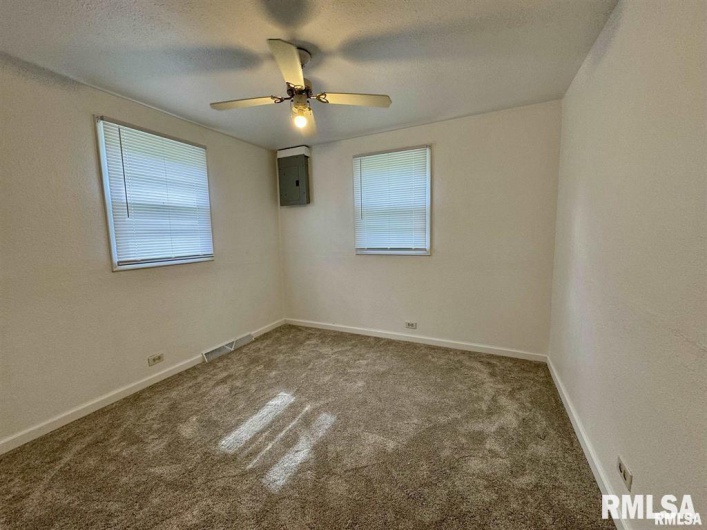206 CHESTNUT, Cambria, Illinois 62915, 3 Bedrooms Bedrooms, 0 ,1 BathroomBathrooms,Residential,For Sale,CHESTNUT,0,RMAQC4262749