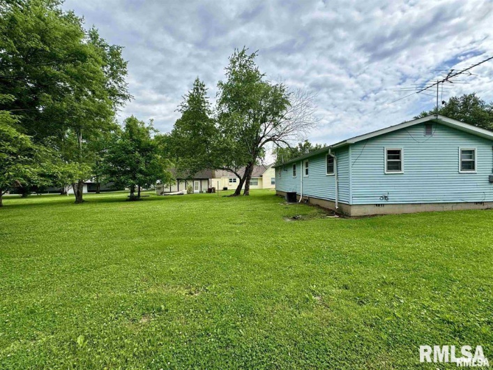 206 CHESTNUT, Cambria, Illinois 62915, 3 Bedrooms Bedrooms, 0 ,1 BathroomBathrooms,Residential,For Sale,CHESTNUT,0,RMAQC4262749