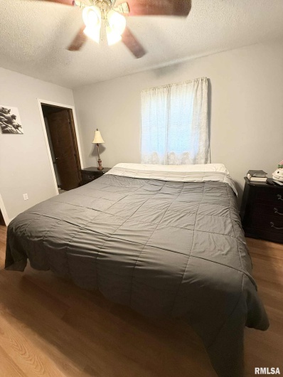 1105 OAKWOOD Lane, Marion, Illinois 62959, 3 Bedrooms Bedrooms, 0 ,2 BathroomsBathrooms,Residential,For Sale,OAKWOOD,0,RMAQC4266070