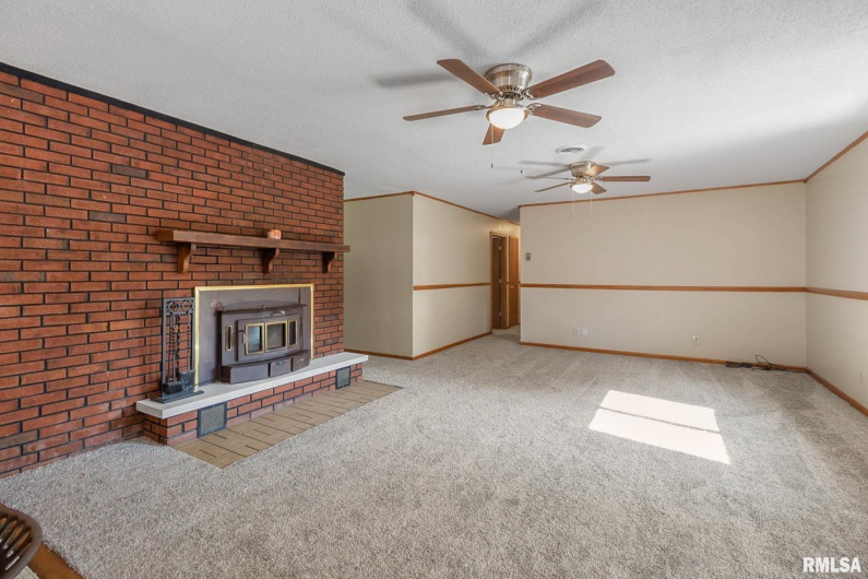 12580 NORMAN Road, Marion, Illinois 62959, 4 Bedrooms Bedrooms, 0 ,2 BathroomsBathrooms,Residential,For Sale,NORMAN,0,RMAQC4266071