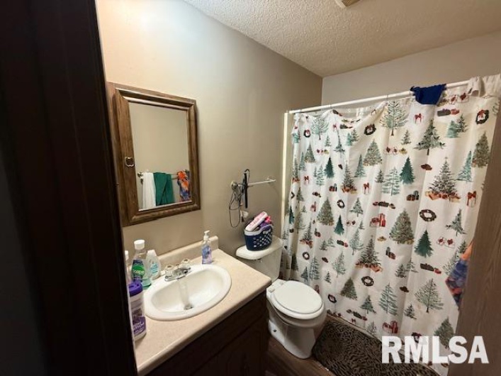 109 Highlander Drive, Carbondale, Illinois 62903, 0 , 0 ,0,Residential Income,For Sale,Highlander,0,RMAEB459153