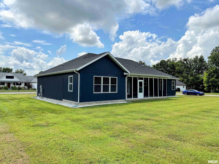1106 FALCON Court, Carterville, Illinois 62918, 3 Bedrooms Bedrooms, 0 ,2 BathroomsBathrooms,Residential,For Sale,FALCON,0,RMAEB459154