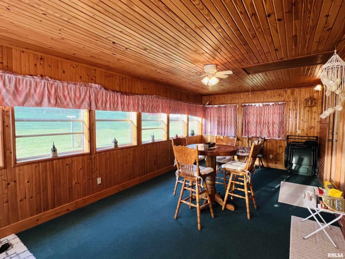 1116 LATHAM Street, Eldorado, Illinois 62930, 3 Bedrooms Bedrooms, 0 ,2 BathroomsBathrooms,Residential,For Sale,LATHAM,0,RMAEB459162