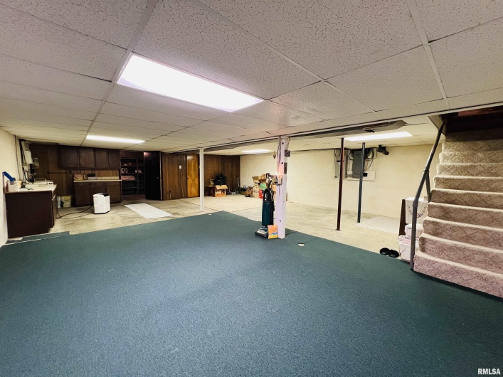 1116 LATHAM Street, Eldorado, Illinois 62930, 3 Bedrooms Bedrooms, 0 ,2 BathroomsBathrooms,Residential,For Sale,LATHAM,0,RMAEB459162