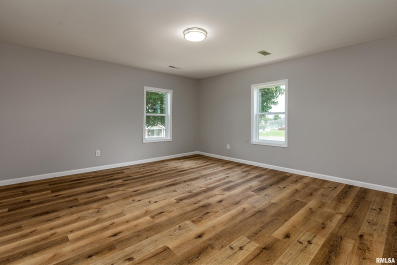 603 CARTER Street, Marion, Illinois 62959, 3 Bedrooms Bedrooms, 0 ,3 BathroomsBathrooms,Residential,For Sale,CARTER,0,RMAEB459171