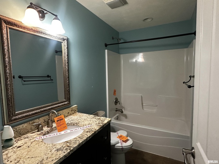 6252 Arbuckle Lane, Marion, Illinois 62959, 4 Bedrooms Bedrooms, 0 ,2 BathroomsBathrooms,Residential,For Sale,Arbuckle,0,RMAEB459173