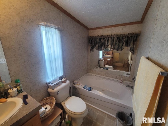 315 3RD Avenue, Grand Tower, Illinois 62942, 3 Bedrooms Bedrooms, 0 ,2 BathroomsBathrooms,Residential,For Sale,3RD,0,RMAEB459177