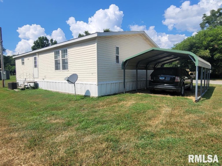 315 3RD Avenue, Grand Tower, Illinois 62942, 3 Bedrooms Bedrooms, 0 ,2 BathroomsBathrooms,Residential,For Sale,3RD,0,RMAEB459177