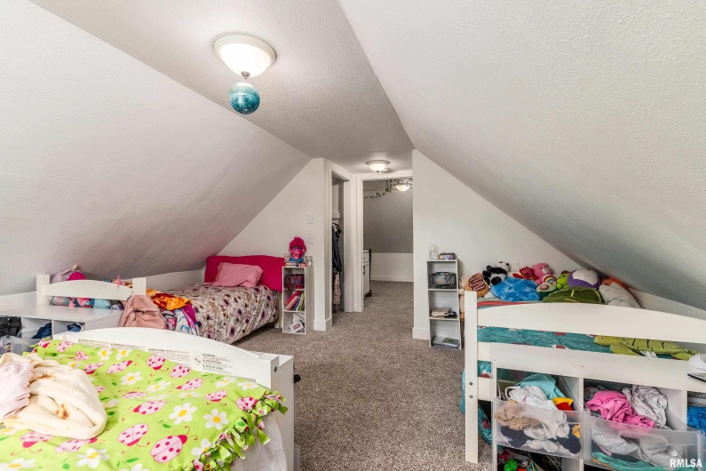 1320 HOBSON Street, Harrisburg, Illinois 62946, 3 Bedrooms Bedrooms, 0 ,1 BathroomBathrooms,Residential,For Sale,HOBSON,0,RMAQC4266188