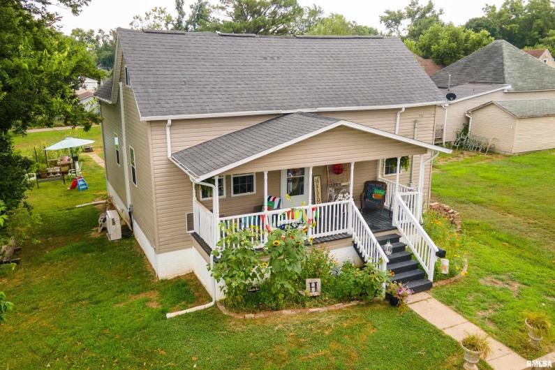1320 HOBSON Street, Harrisburg, Illinois 62946, 3 Bedrooms Bedrooms, 0 ,1 BathroomBathrooms,Residential,For Sale,HOBSON,0,RMAQC4266188
