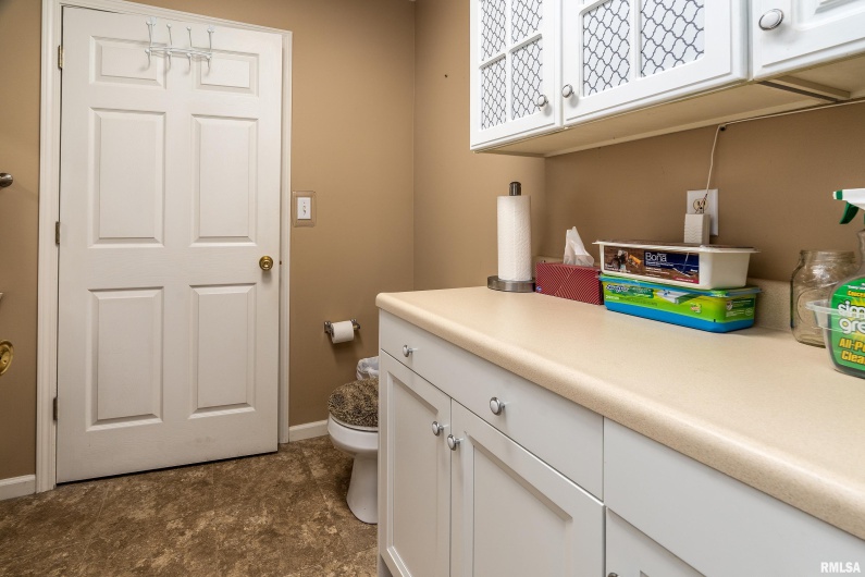 401 Bogie Drive, Herrin, Illinois 62948, 3 Bedrooms Bedrooms, 0 ,2 BathroomsBathrooms,Residential,For Sale,Bogie,0,RMAQC4266192