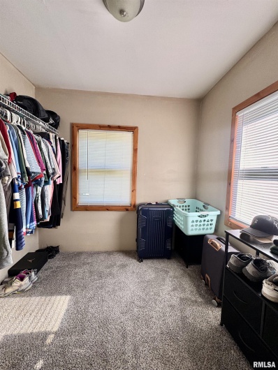 1004 Chesnut Street, Marion, Illinois 62959, 2 Bedrooms Bedrooms, 0 ,1 BathroomBathrooms,Residential,For Sale,Chesnut,0,RMAEB459182