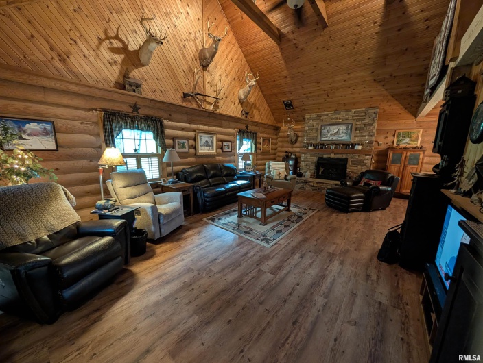 1400 Womble Road, Harrisburg, Illinois 62946, 3 Bedrooms Bedrooms, 0 ,2 BathroomsBathrooms,Residential,For Sale,Womble,0,RMAQC4266197