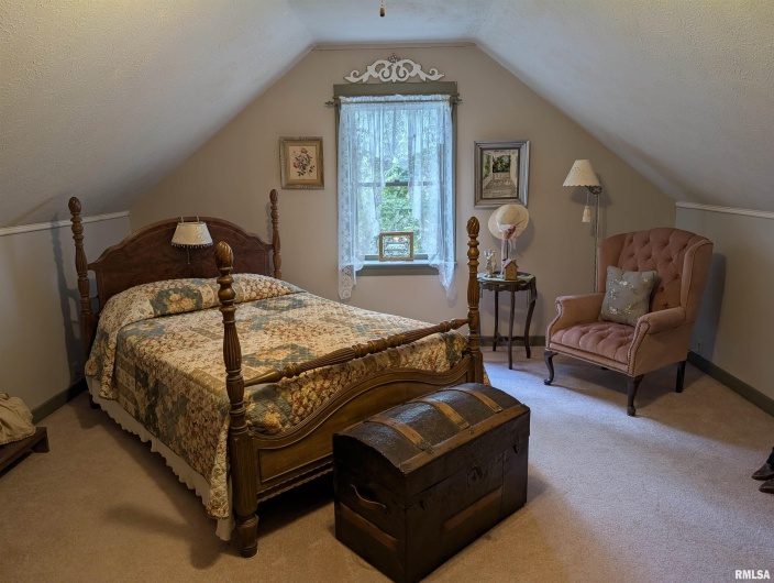 1400 Womble Road, Harrisburg, Illinois 62946, 3 Bedrooms Bedrooms, 0 ,2 BathroomsBathrooms,Residential,For Sale,Womble,0,RMAQC4266197