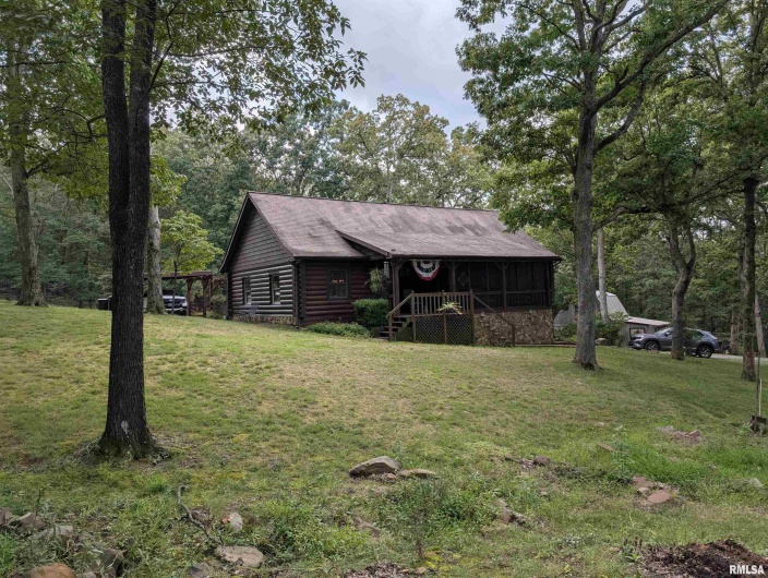 1400 Womble Road, Harrisburg, Illinois 62946, 3 Bedrooms Bedrooms, 0 ,2 BathroomsBathrooms,Residential,For Sale,Womble,0,RMAQC4266197
