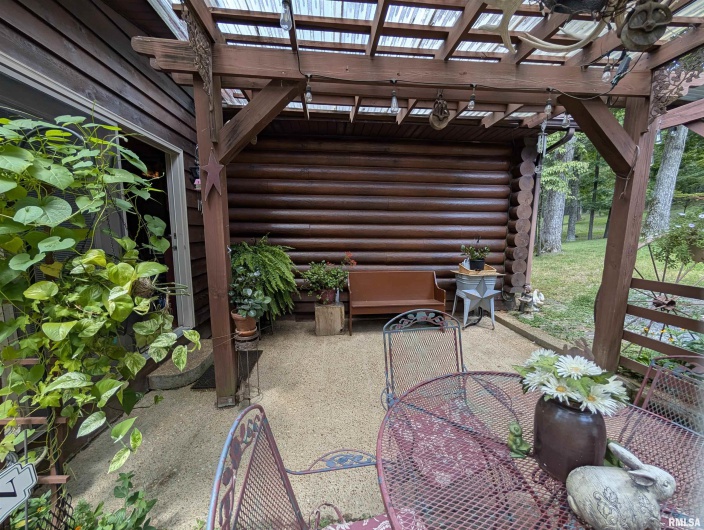 1400 Womble Road, Harrisburg, Illinois 62946, 3 Bedrooms Bedrooms, 0 ,2 BathroomsBathrooms,Residential,For Sale,Womble,0,RMAQC4266197