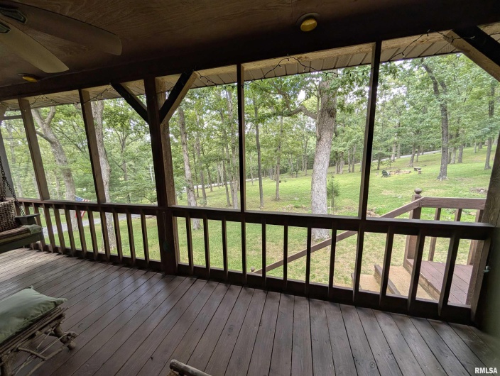 1400 Womble Road, Harrisburg, Illinois 62946, 3 Bedrooms Bedrooms, 0 ,2 BathroomsBathrooms,Residential,For Sale,Womble,0,RMAQC4266197