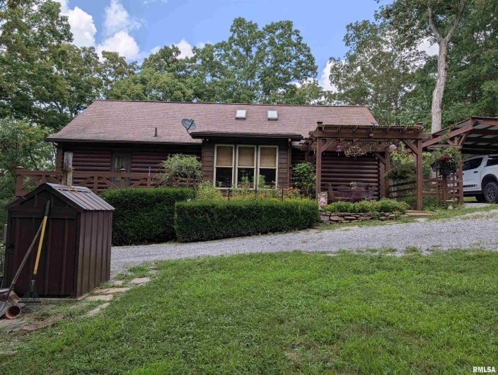 1400 Womble Road, Harrisburg, Illinois 62946, 3 Bedrooms Bedrooms, 0 ,2 BathroomsBathrooms,Residential,For Sale,Womble,0,RMAQC4266197