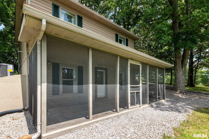 2845 Egyptian Hills Drive, Creal Springs, Illinois 62922, 2 Bedrooms Bedrooms, 0 ,1 BathroomBathrooms,Residential,For Sale,Egyptian Hills,0,RMAQC4266205