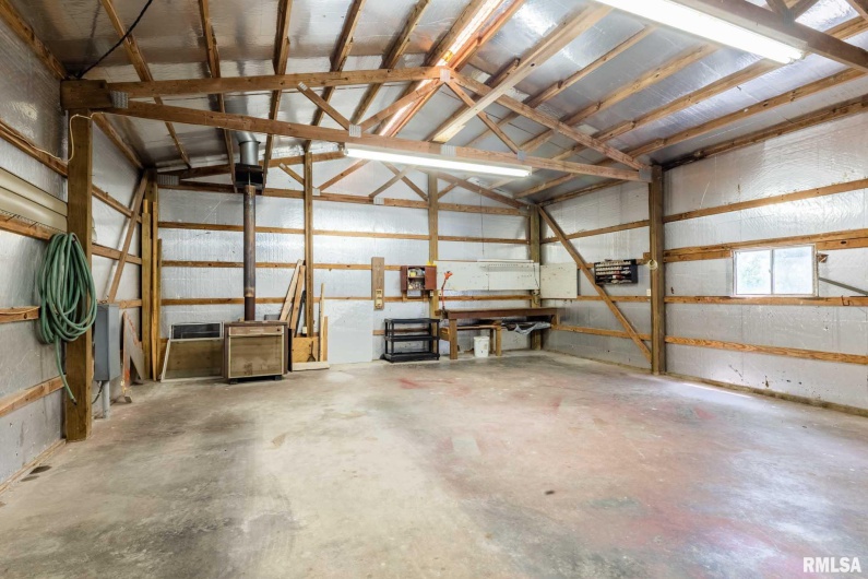 2845 Egyptian Hills Drive, Creal Springs, Illinois 62922, 2 Bedrooms Bedrooms, 0 ,1 BathroomBathrooms,Residential,For Sale,Egyptian Hills,0,RMAQC4266205