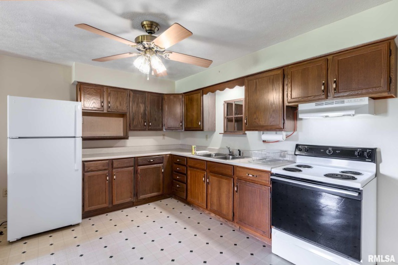 2845 Egyptian Hills Drive, Creal Springs, Illinois 62922, 2 Bedrooms Bedrooms, 0 ,1 BathroomBathrooms,Residential,For Sale,Egyptian Hills,0,RMAQC4266205