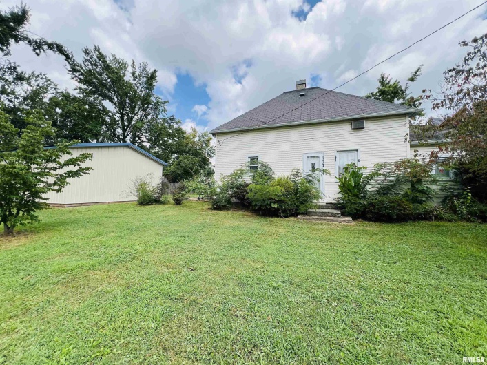 2301 MAIN Street, Eldorado, Illinois 62930, 2 Bedrooms Bedrooms, 0 ,1 BathroomBathrooms,Residential,For Sale,MAIN,0,RMAEB459195
