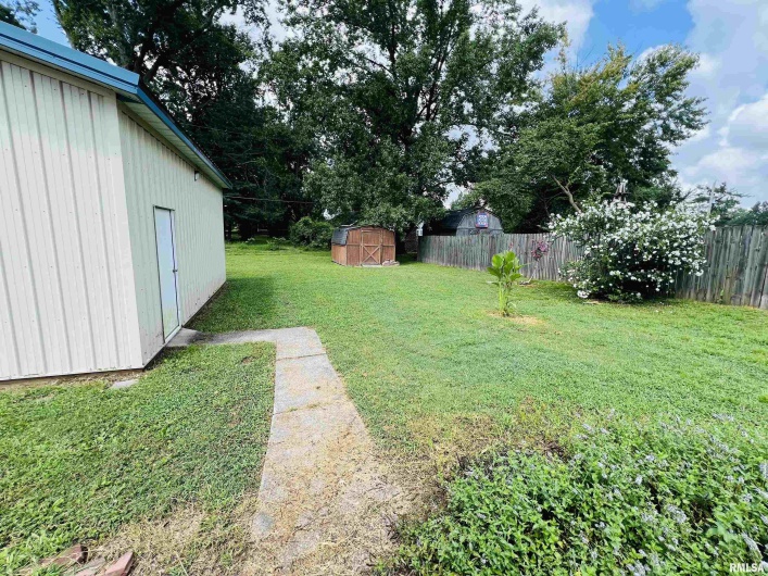 2301 MAIN Street, Eldorado, Illinois 62930, 2 Bedrooms Bedrooms, 0 ,1 BathroomBathrooms,Residential,For Sale,MAIN,0,RMAEB459195