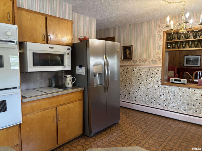 1355 Old Hwy 51 Highway, Anna, Illinois 62906, 3 Bedrooms Bedrooms, 0 ,1 BathroomBathrooms,Residential,For Sale,Old Hwy 51,0,RMAEB459200