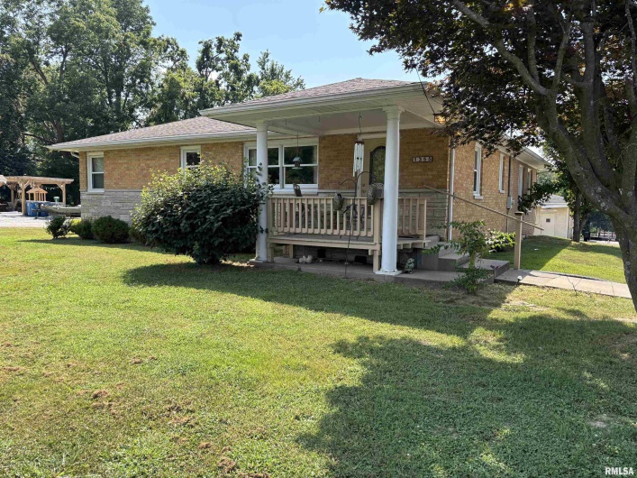 1355 Old Hwy 51 Highway, Anna, Illinois 62906, 3 Bedrooms Bedrooms, 0 ,1 BathroomBathrooms,Residential,For Sale,Old Hwy 51,0,RMAEB459200