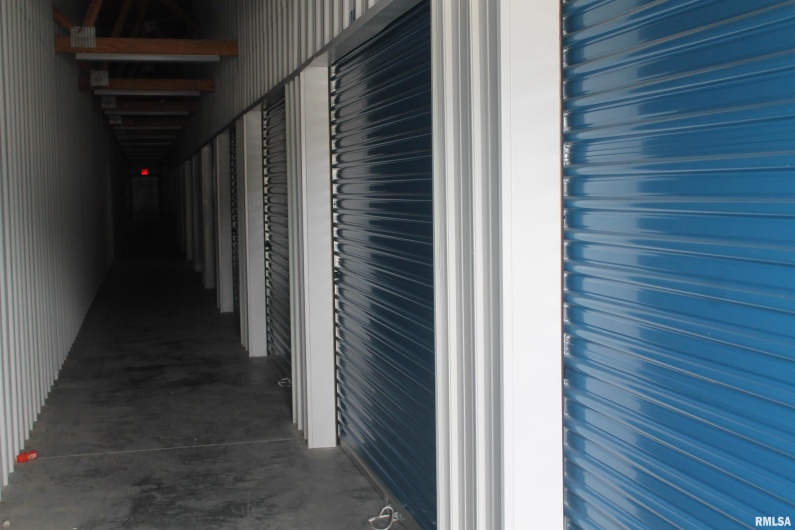 325 Industrial Park Road, Carbondale, Illinois 62901, 0 , 0 ,0,Commercial Sale,For Sale,Industrial Park,0,RMAEB459201