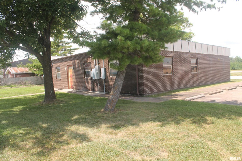 325 Industrial Park Road, Carbondale, Illinois 62901, 0 , 0 ,0,Commercial Sale,For Sale,Industrial Park,0,RMAEB459201