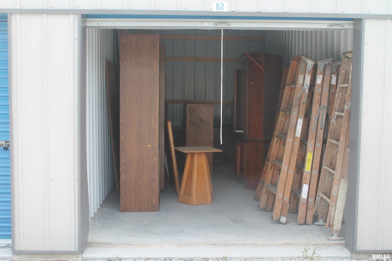 325 Industrial Park Road, Carbondale, Illinois 62901, 0 , 0 ,0,Commercial Sale,For Sale,Industrial Park,0,RMAEB459201