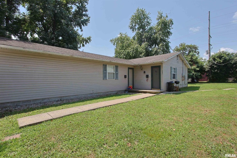 601/605 6TH Street, Herrin, Illinois 62948, 0 , 0 ,0,Residential Income,For Sale,6TH,0,RMAEB459202