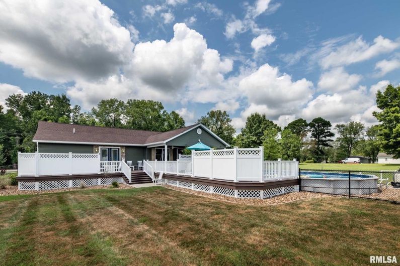 13206 Reed Cemetery Road, Marion, Illinois 62959, 4 Bedrooms Bedrooms, 0 ,2 BathroomsBathrooms,Residential,For Sale,Reed Cemetery,0,RMAQC4266035