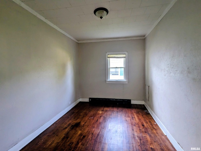 420 13TH Street, Herrin, Illinois 62948, 2 Bedrooms Bedrooms, 0 ,1 BathroomBathrooms,Residential,For Sale,13TH,0,RMAEB459204